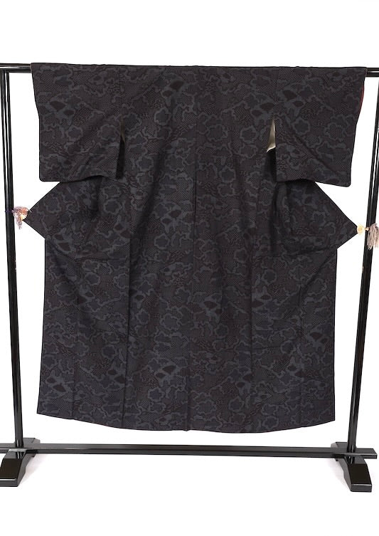 Japanese kimono used <Tsumugi> Msize silk 100% /T569
