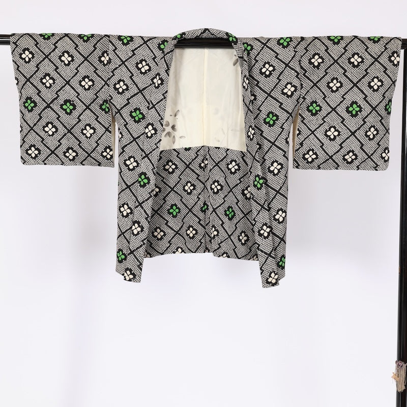 Japanese kimono Jacket (Haori) M-size 100% silk / T672