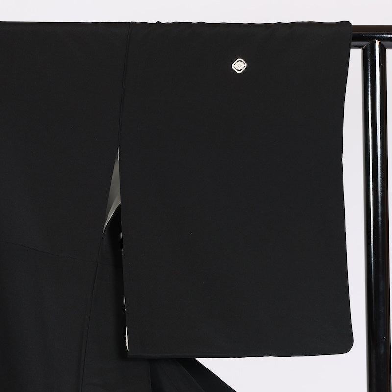 Japanese kimono (Kurotomesode) M-size 100% silk /G42
