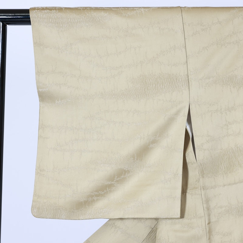 Japanese kimono used <Iromuzi> Msize silk 100% /T640