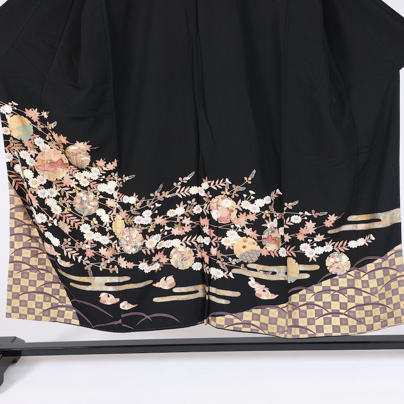 Japan kimono used 100% silk sizeM/G64