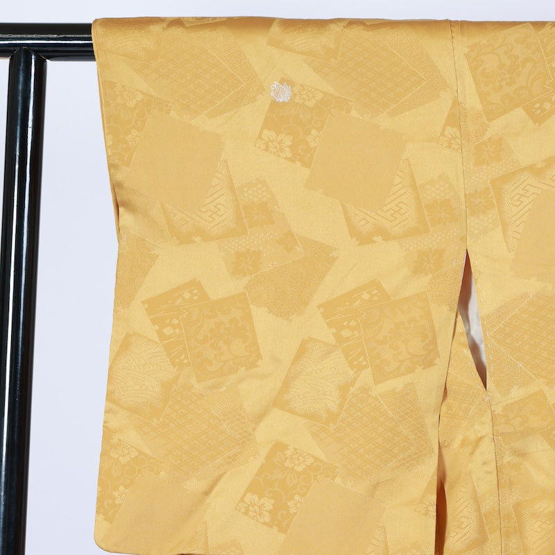 Japanese kimono used <Iromuzi> Msize silk 100% /T630