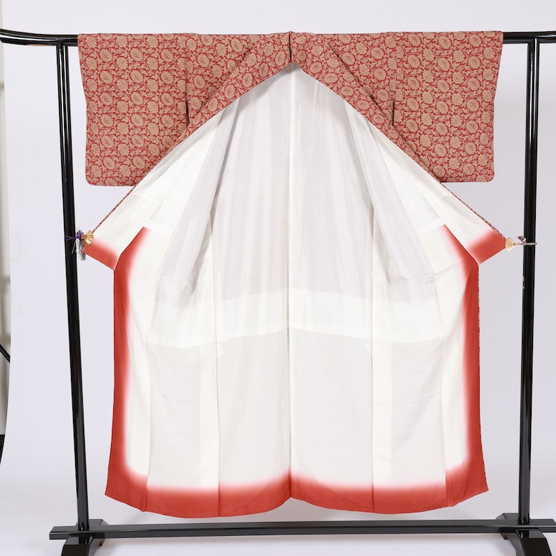 Japan Pre-loved kimono (M) -size 100% silk / 389