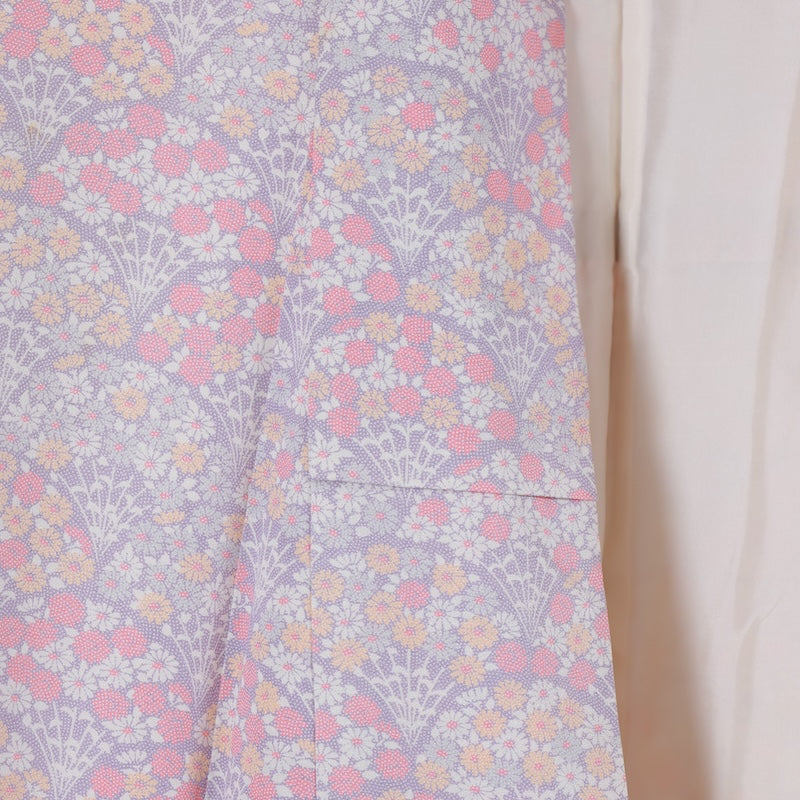 Japanese kimono (M) -size 100% silk / 387