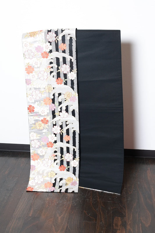 Hukuro obi (sash belt) Waves and Cherry Blossoms used /R459