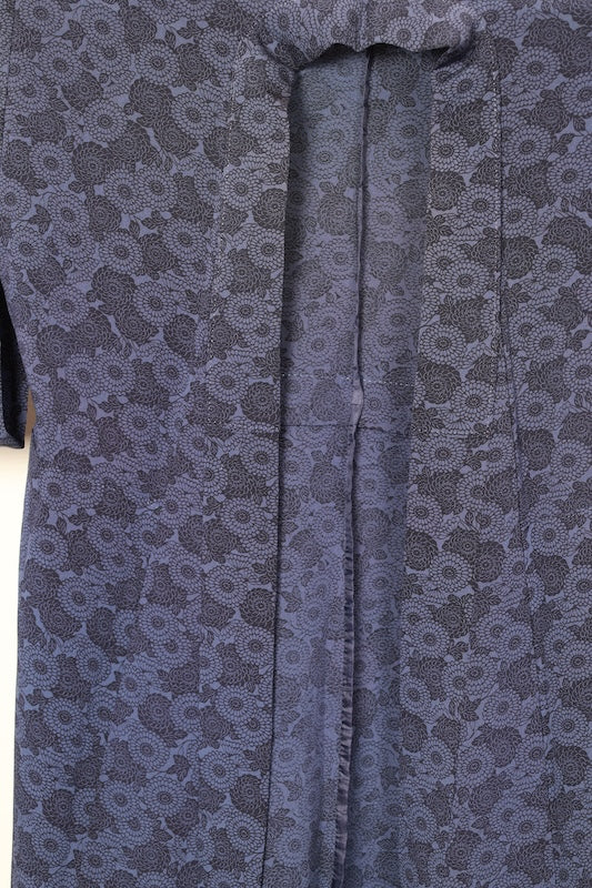 Edokomon kimono Hand-dyed chrysanthemum used /D57
