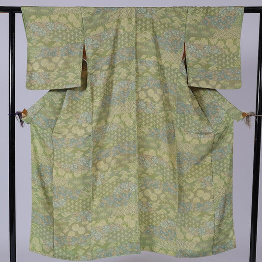 Japanese kimono (Komon) S-size 100% silk / 1368