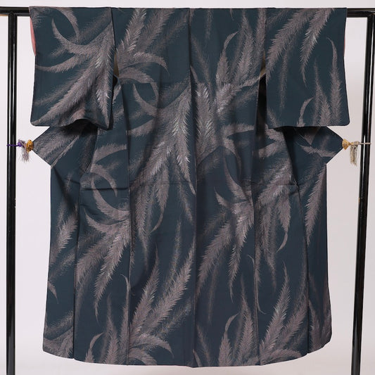 Japanese kimono (Komon) S-size 100% silk / 1391