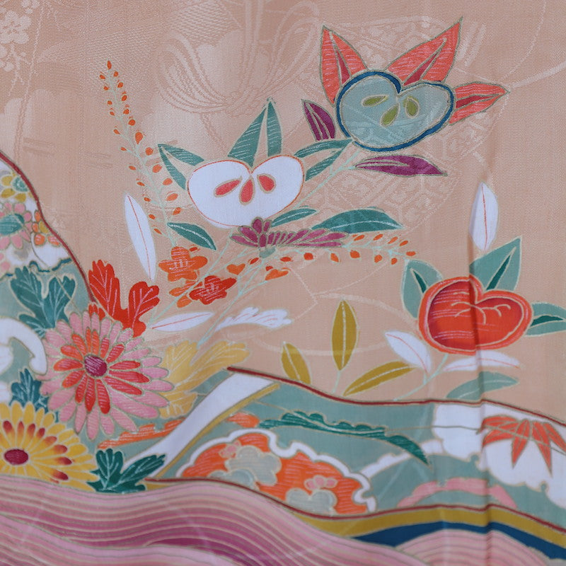 Antique kimono (Irotomesode) M-size 100% silk / 1395