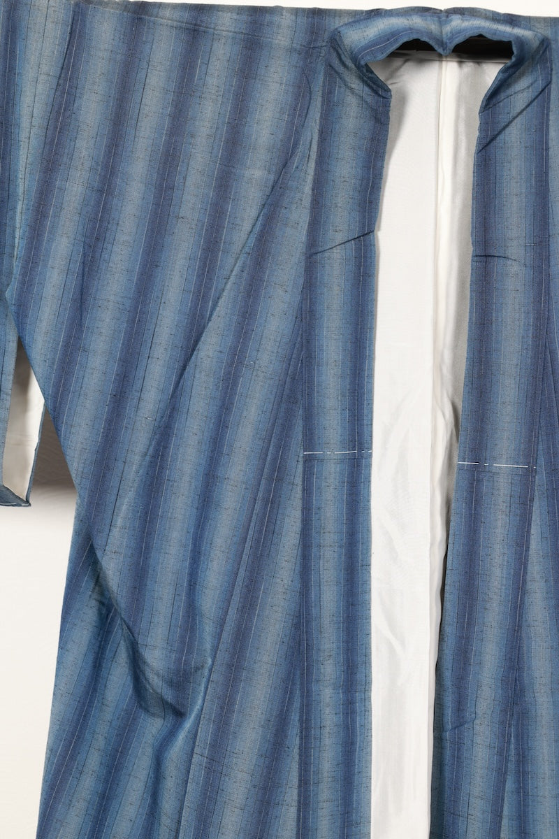 Tsumugi kimono Indigo shade Pre-owned /R481