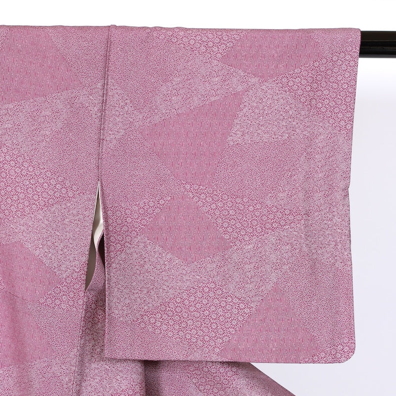 Japanese used kimono (Komon) M-size 100% silk / A327