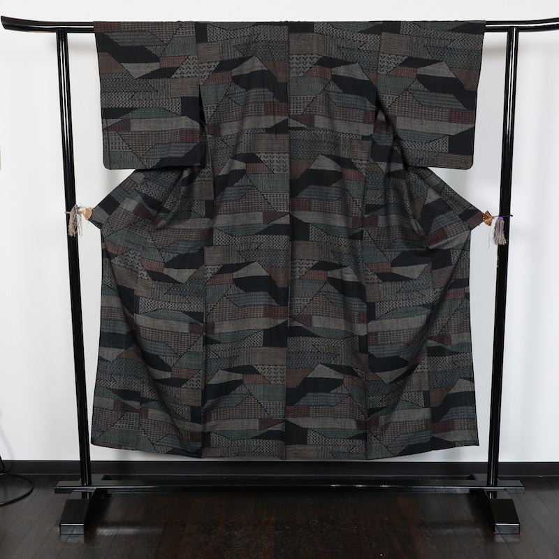 Japanese kimono<tsmugi>-size M silk 100% silk /T15
