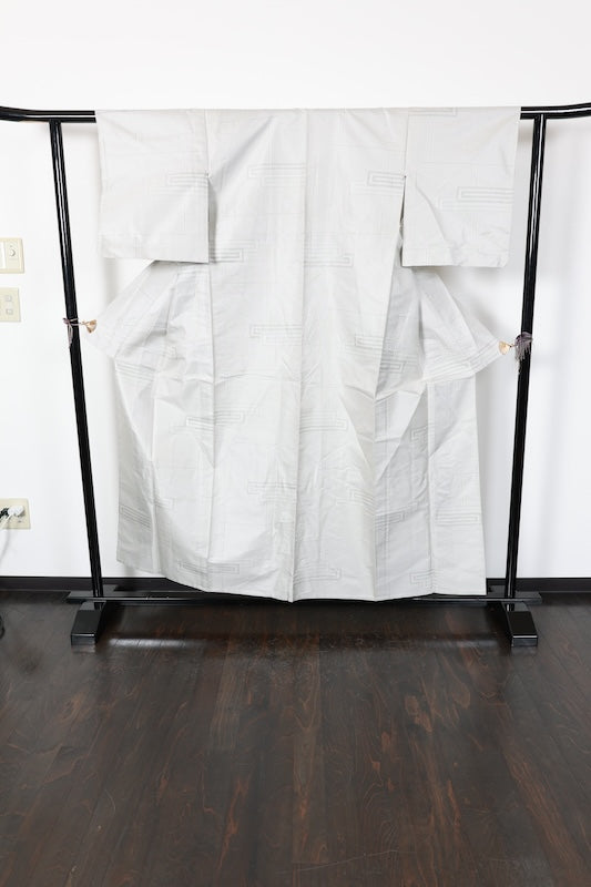 Tsumugi kimono white Pre-owned/R572