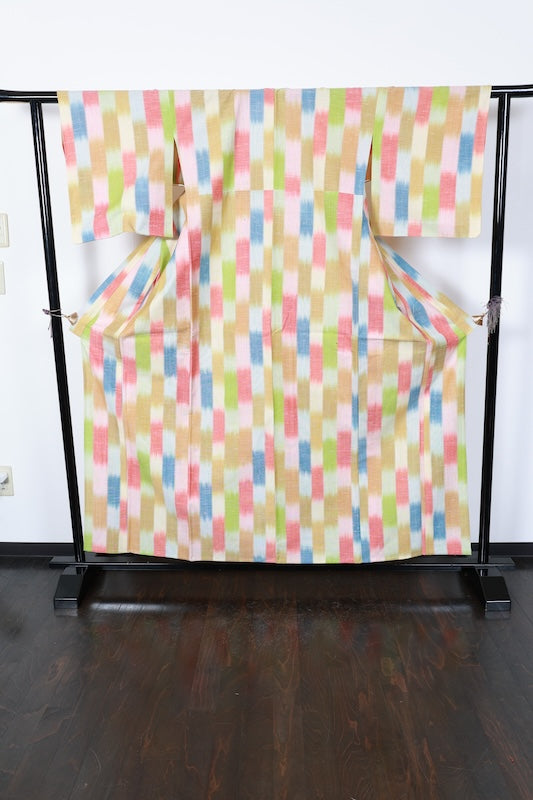 Komon kimono red blue brown green pre-owned /R579