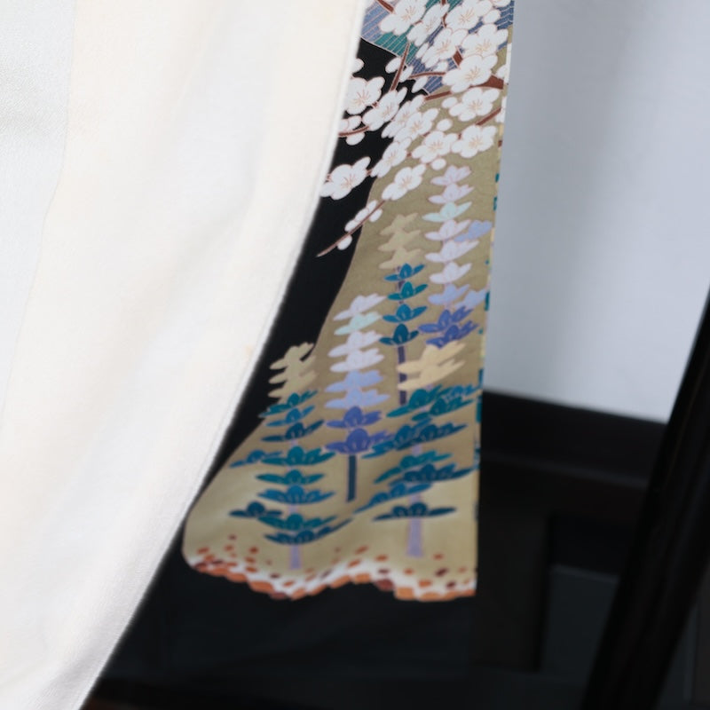 Japanese kimono used <Kurotomesode> Msize silk 100% /T79