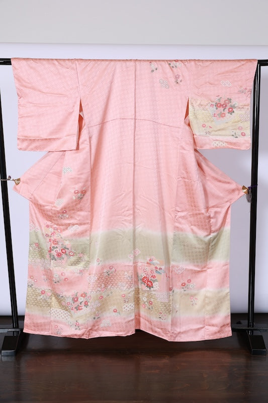 Japanease kimono New(Houmongi) L-size 100% silk /A494