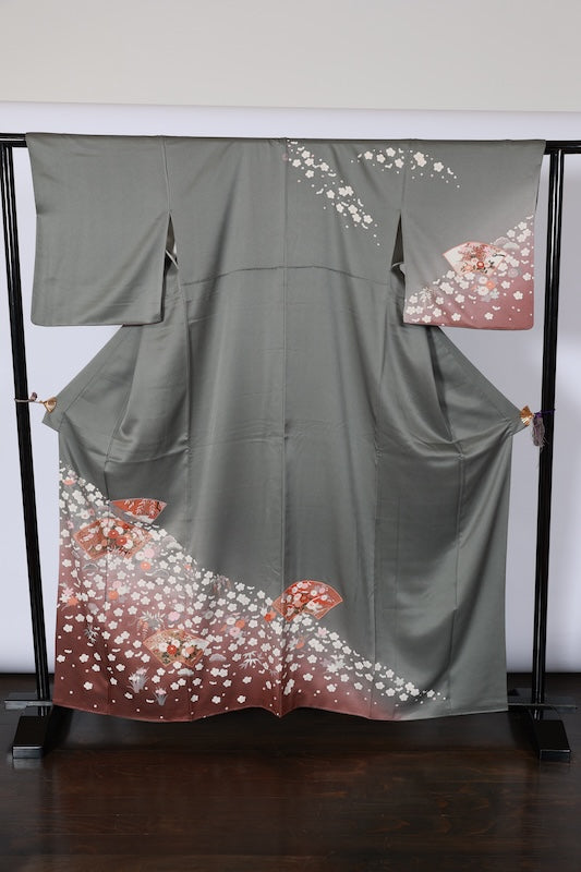 Japanease kimono used(Houmongi) L-size 100% silk /A495