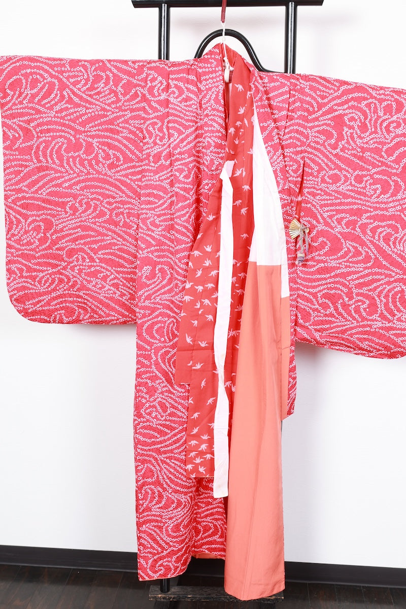 Kids girl Japanese kimono used <Yotsumi> silk 100% /B40