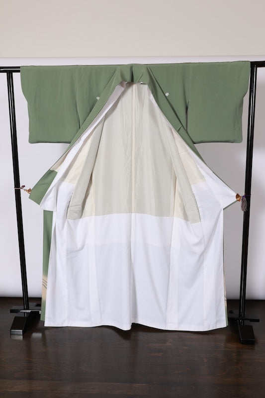 Used kimono (Irotomesode) L-size 100% silk / A484