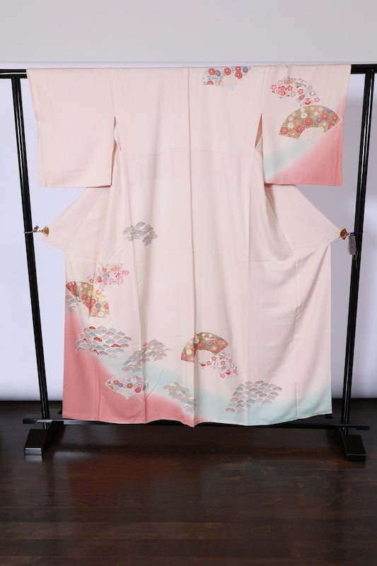 Japanease kimono used(Houmongi) M-size 100% silk /A485