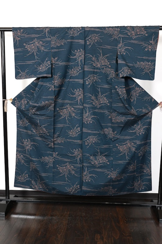 Japanese kimono used <Tsumugi> Msize silk 100% /T145