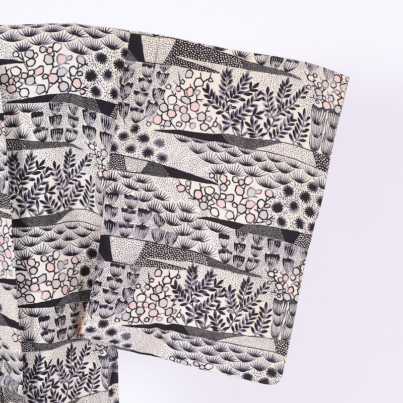 kimono jacket (Haori) S-size 100% silk / C62