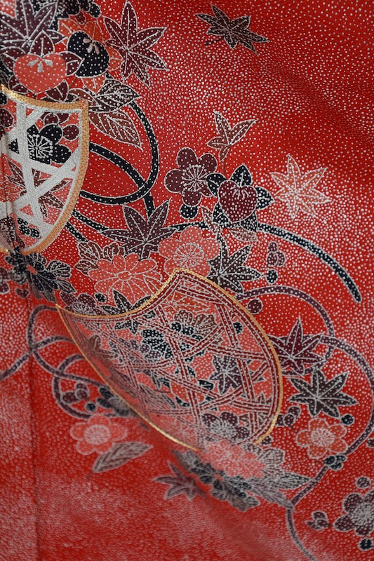 Long-sleeved kimono (Furisode) /B58