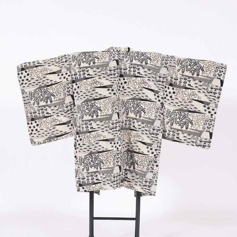 kimono jacket (Haori) S-size 100% silk / C62