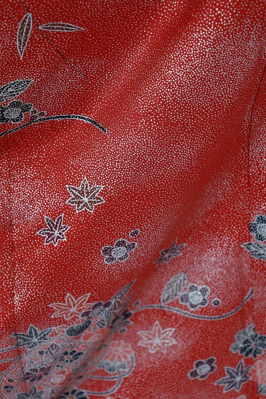 Long-sleeved kimono (Furisode) /B58