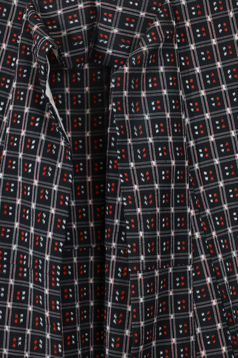 Tsumugi kimono black white Hand-woven pre-owned/R624