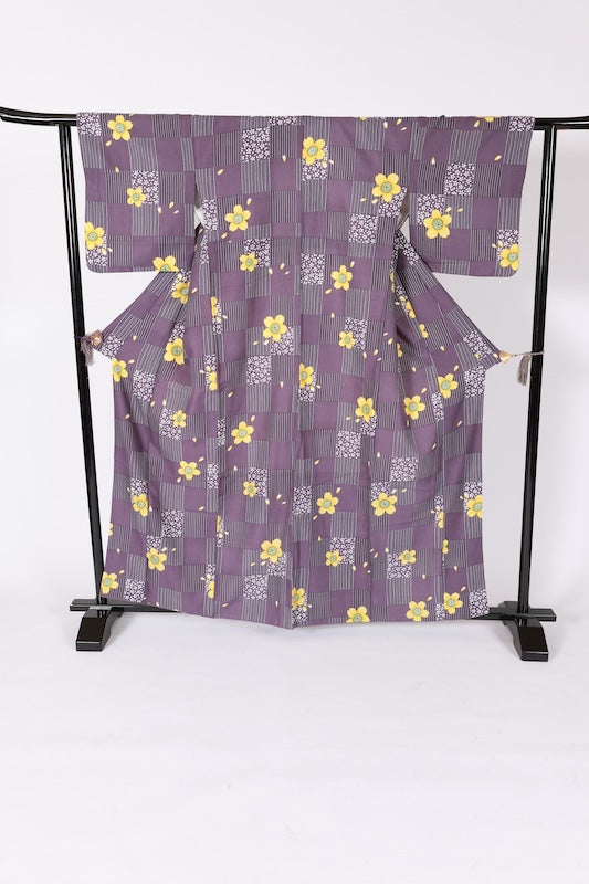 Japanese kimono used <Komon> Lsize polyester /B1214