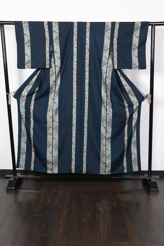 Japanese kimono used <Tsumugi> Msize silk 100% /T199