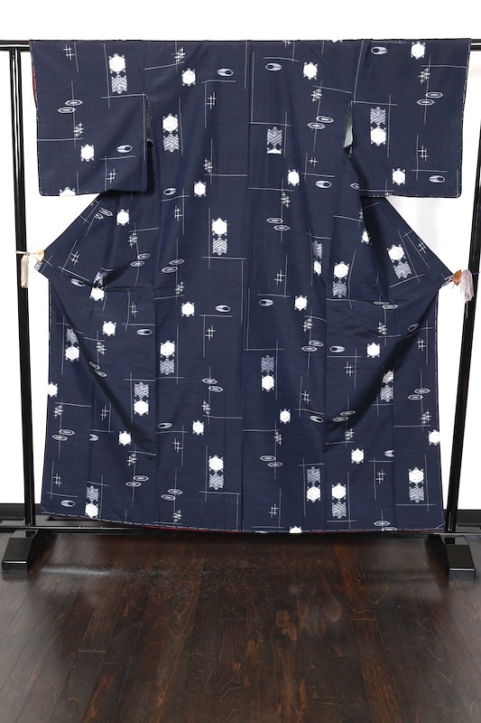 Japanese kimono used <Tsumugi> Lsize silk 100% /T180