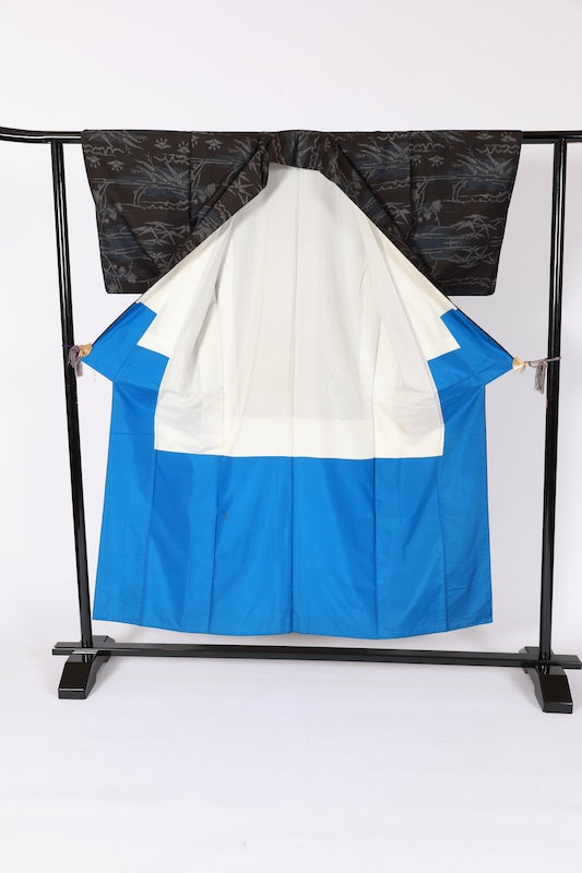 Japanese kimono used <Tsumugi> M-size silk 100% /B1220