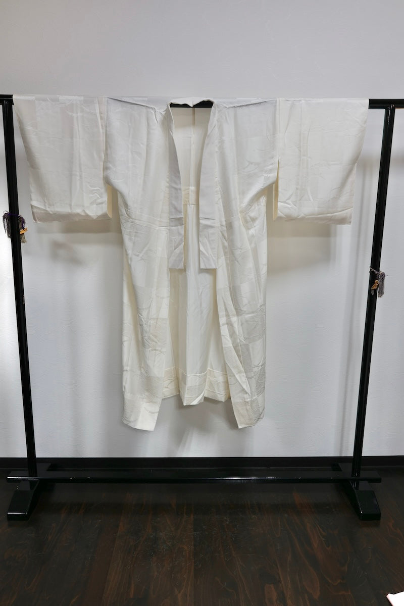 Nagajuban (long under-kimono) white pre-owned /AZ29
