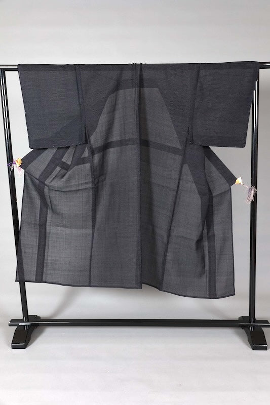 Men's summer Oshima Tsumugi silk kimono used, shades of indigo, horizontal ikat pattern, handwoven, L148