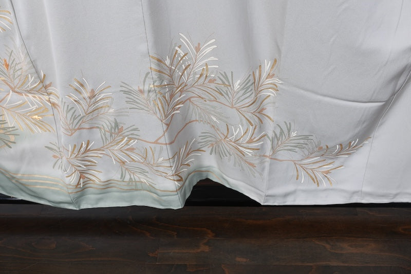 Used kimono (Irotomesode) M-size 100% silk / A508