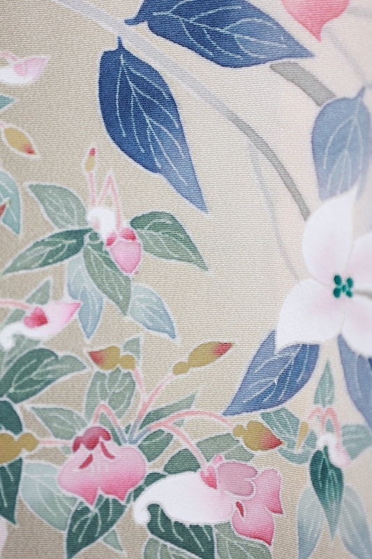 Japanese kimono used (Irotome) M-size 100% silk /A16