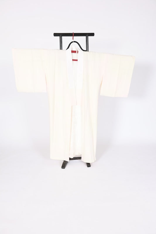 Japanese kimono’s underwear used <Nagazyuban> silk 100% /B1301