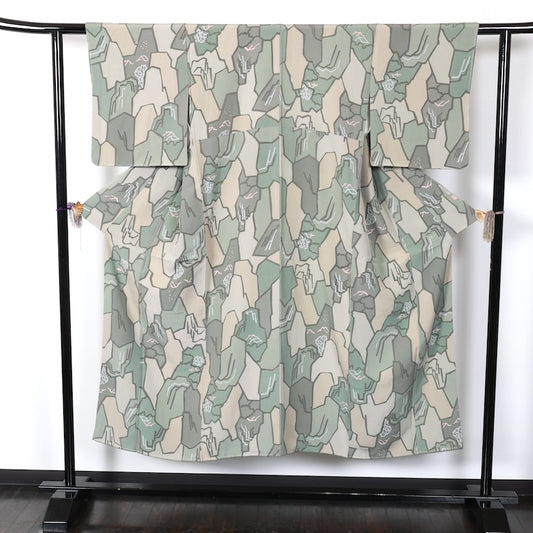 New Unused Japanese kimono <Komon> Ssize silk 100% /T286