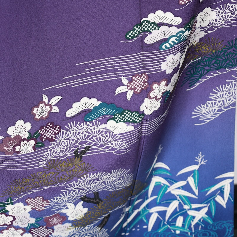 Japanese kimono used <Irotomesoe> Lsize silk 100% /T274