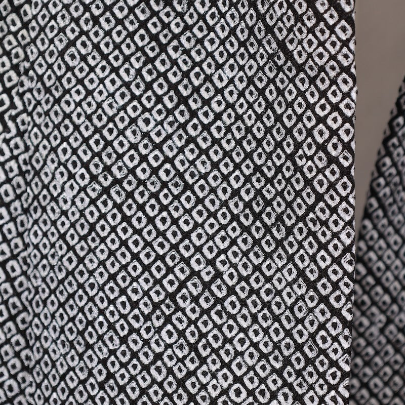 Japanese kimono (Komon) M-size 100% silk / B35