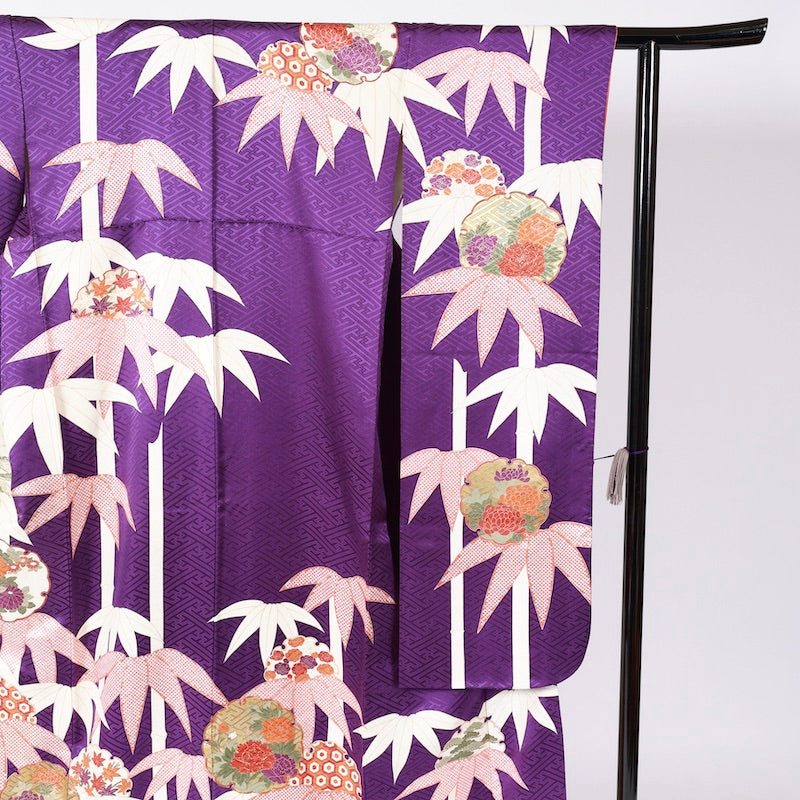 Long-sleeved kimono (Furisode) /B39