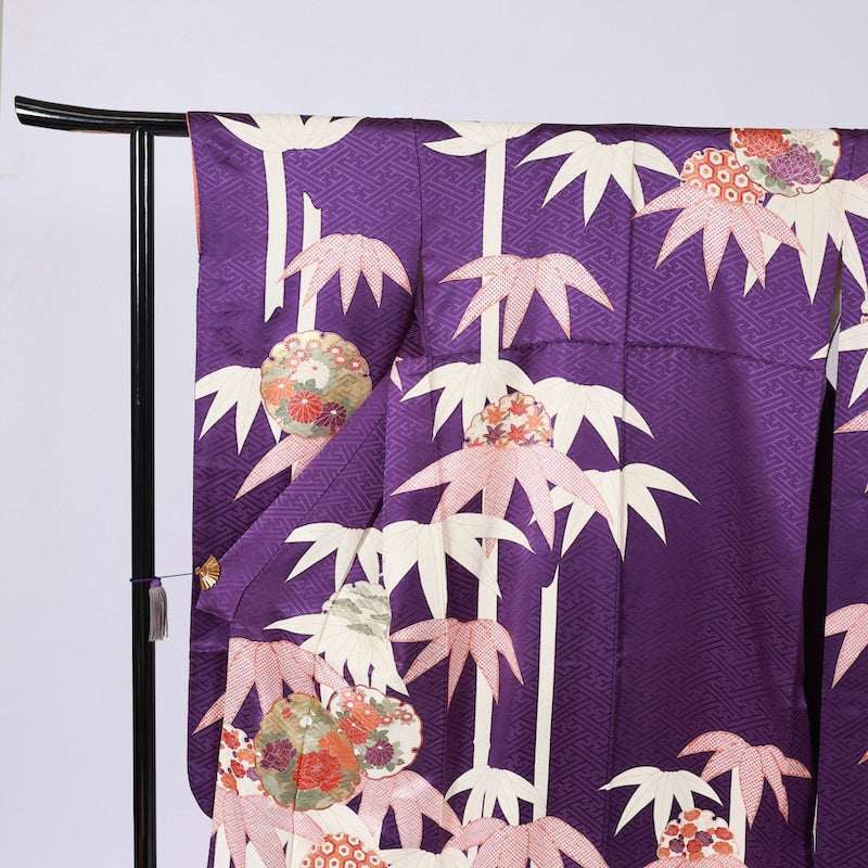 Long-sleeved kimono (Furisode) /B39