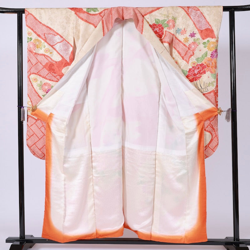 Long-sleeved kimono (Furisode) /B40