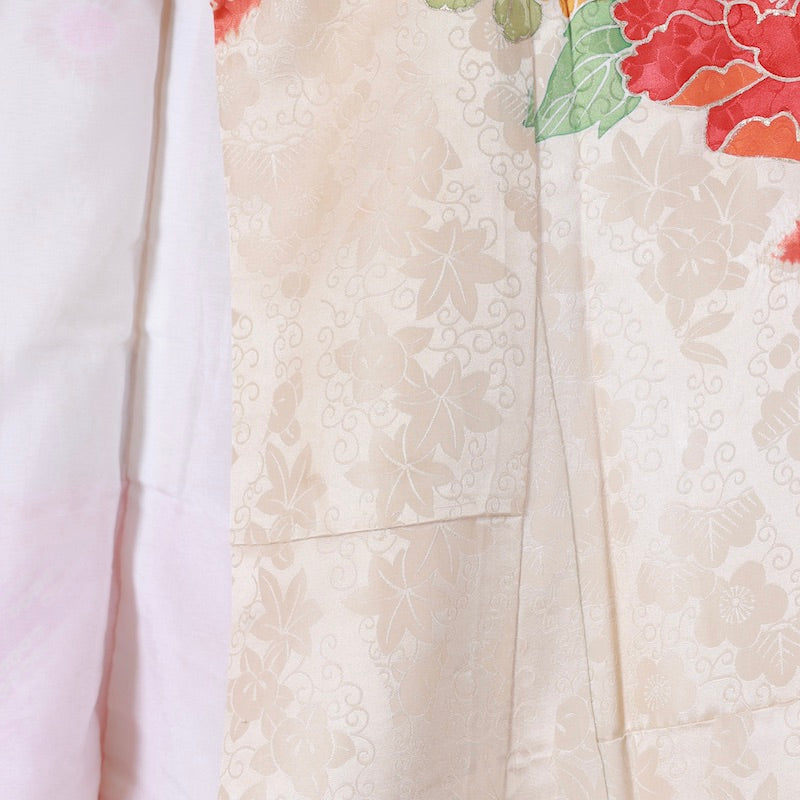 Long-sleeved kimono (Furisode) /B40