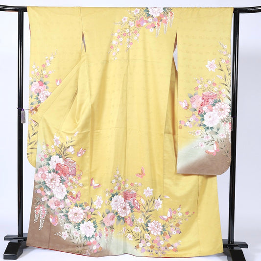 Long-sleeved kimono (Furisode) /B41