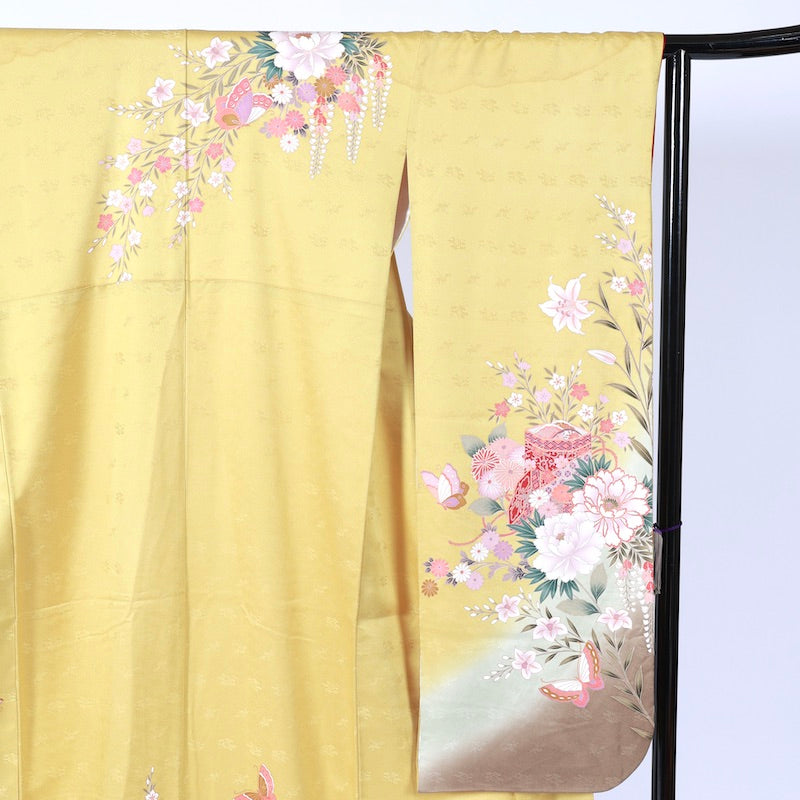 Long-sleeved kimono (Furisode) /B41