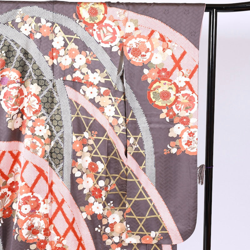 Long-sleeved kimono (Furisode) /B42