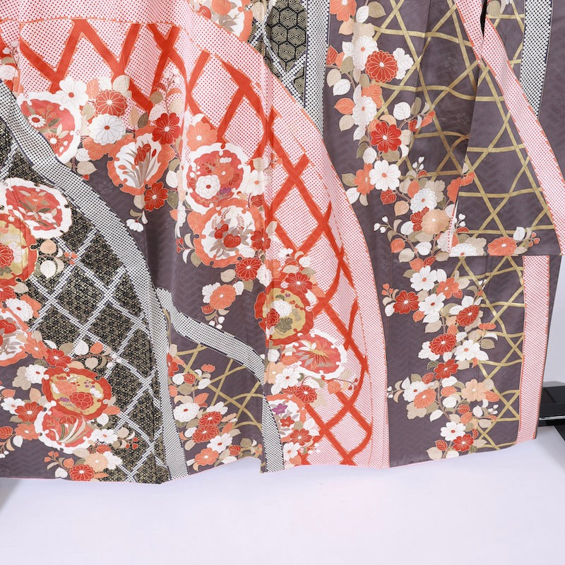 Long-sleeved kimono (Furisode) /B42